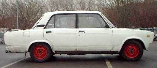 Red wheels and no bumpers